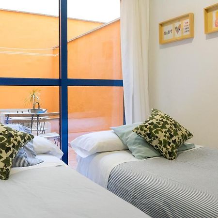 Two Rooms La Basilica Malaga Exterior photo